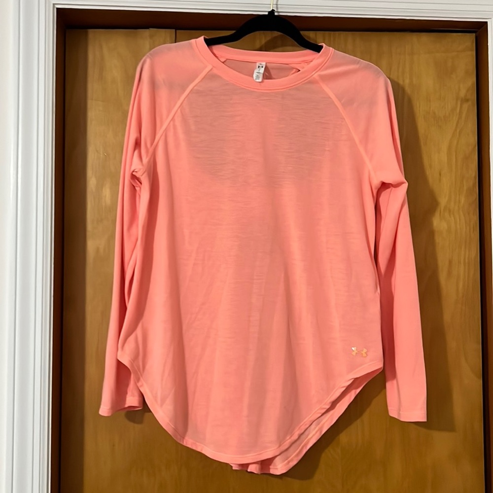 Coral athletic long sleeve top
